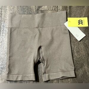 NWT Girls All In Motion Biker Shorts Size Small